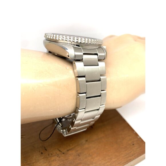 Seiko 5 Men's Watch SRPD59 Automatic Orange Dial Day Date Silver Stainless Steel - Picture 13 of 15